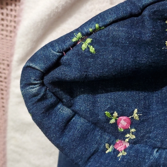 70s Dark Blue Denim Tote w/Embroidered Pink Flowers-Pink Fabric Liner-Velcro-EC - Picture 13 of 13